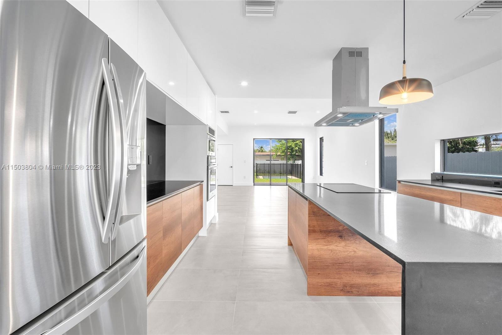 3112 SW 26th St, Miami, Florida 33133, 4 Bedrooms Bedrooms, ,4 BathroomsBathrooms,Residentiallease,For Rent,3112 SW 26th St,A11503804