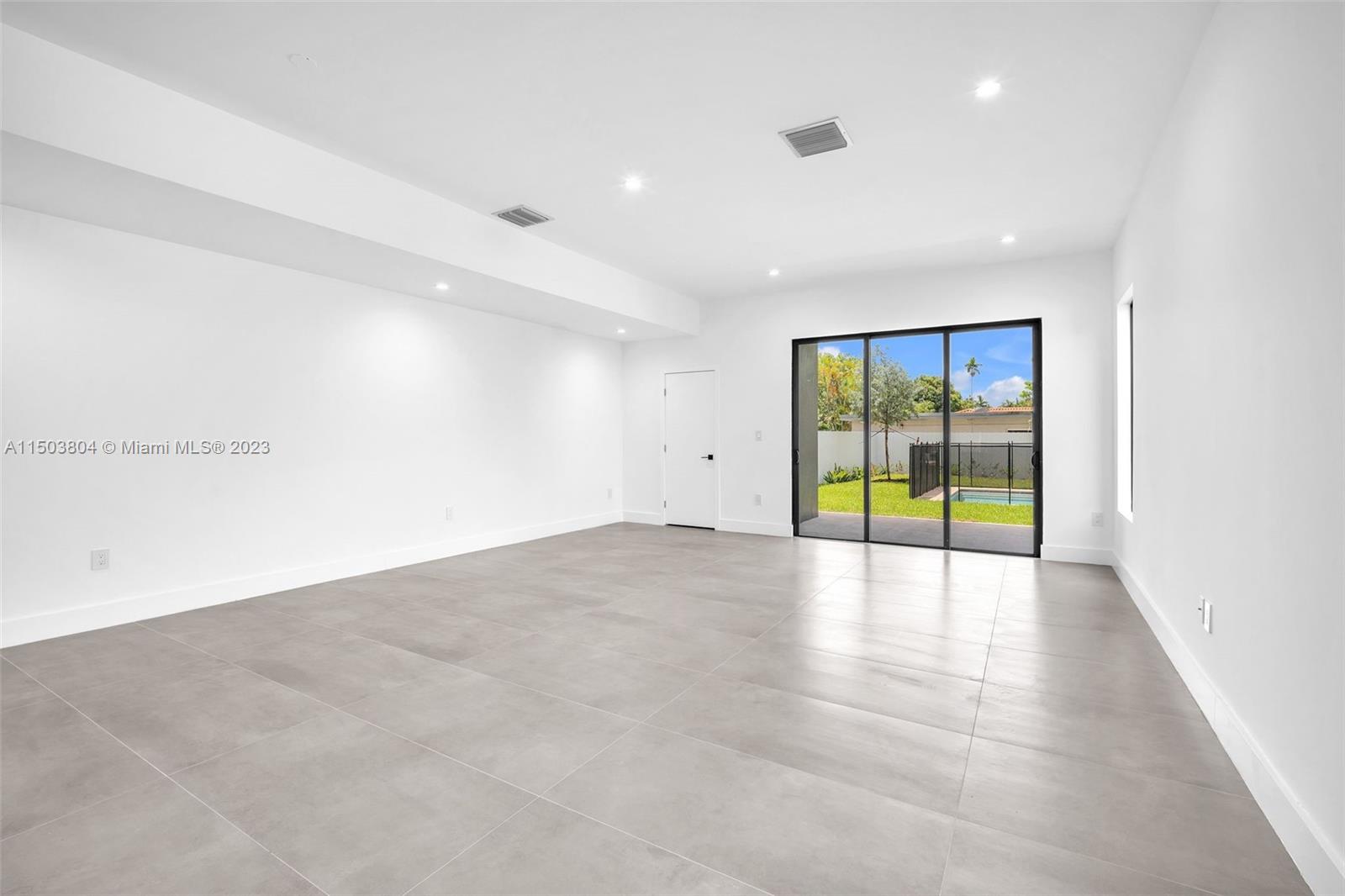 3112 SW 26th St, Miami, Florida 33133, 4 Bedrooms Bedrooms, ,4 BathroomsBathrooms,Residentiallease,For Rent,3112 SW 26th St,A11503804