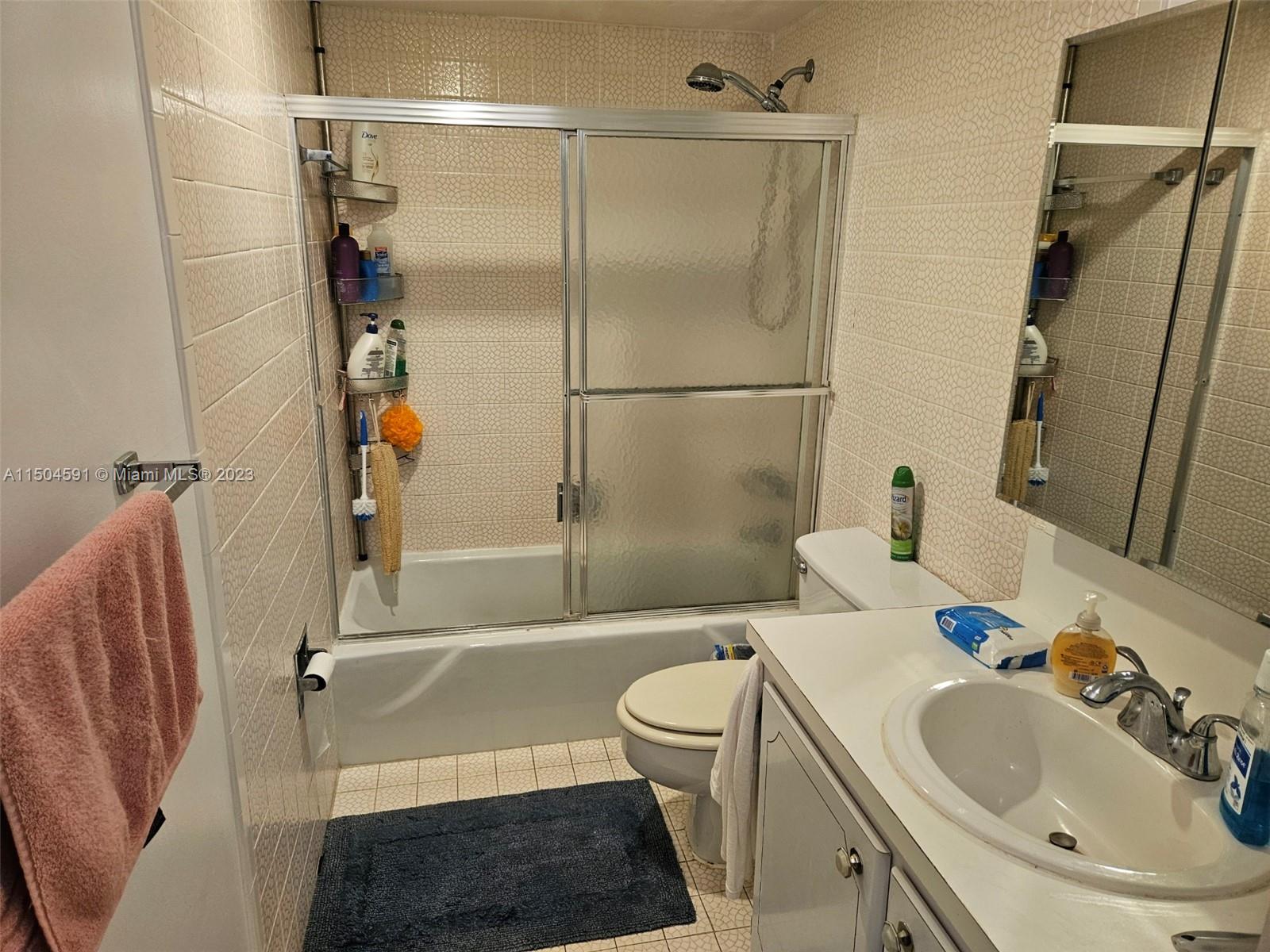 1801 S Ocean Dr 436, Hallandale Beach, Florida 33009, 1 Bedroom Bedrooms, ,1 BathroomBathrooms,Residential,For Sale,1801 S Ocean Dr 436,A11504591
