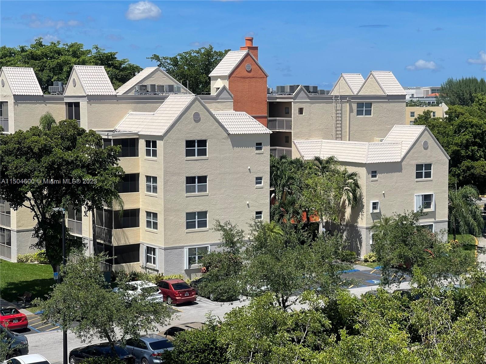 8225 Lake Dr 502, Doral, Florida 33166, 2 Bedrooms Bedrooms, ,2 BathroomsBathrooms,Residential,For Sale,8225 Lake Dr 502,A11504600