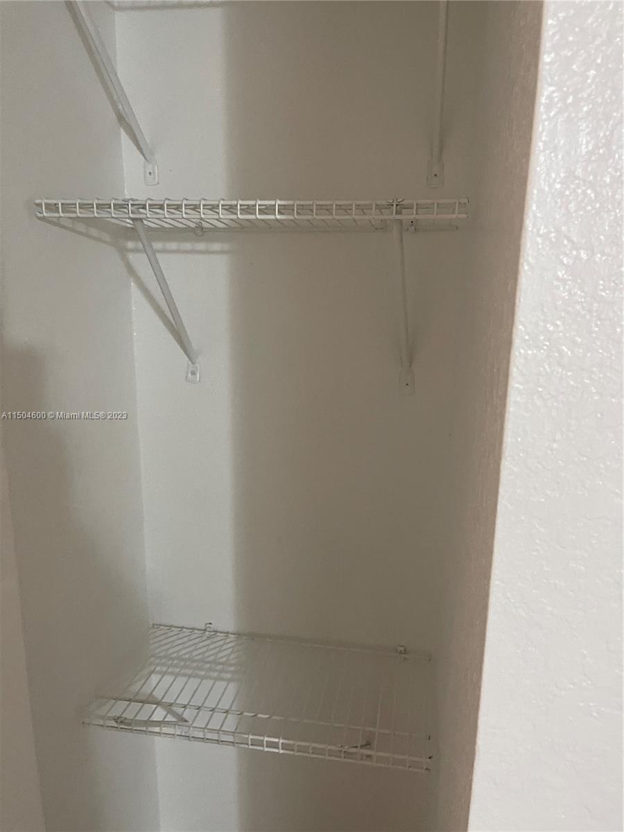 8225 Lake Dr 502, Doral, Florida 33166, 2 Bedrooms Bedrooms, ,2 BathroomsBathrooms,Residential,For Sale,8225 Lake Dr 502,A11504600