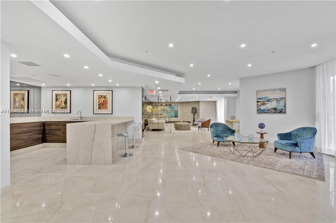 20191 E Country Club Dr 601, Aventura, Florida 33180, 3 Bedrooms Bedrooms, ,2 BathroomsBathrooms,Residential,For Sale,20191 E Country Club Dr 601,A11504664