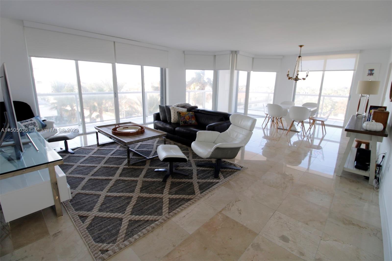 8925 Collins Ave 5G, Surfside, Florida 33154, 2 Bedrooms Bedrooms, ,2 BathroomsBathrooms,Residentiallease,For Rent,8925 Collins Ave 5G,A11505036