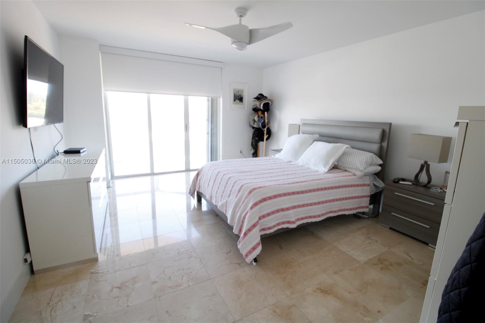8925 Collins Ave 5G, Surfside, Florida 33154, 2 Bedrooms Bedrooms, ,2 BathroomsBathrooms,Residentiallease,For Rent,8925 Collins Ave 5G,A11505036