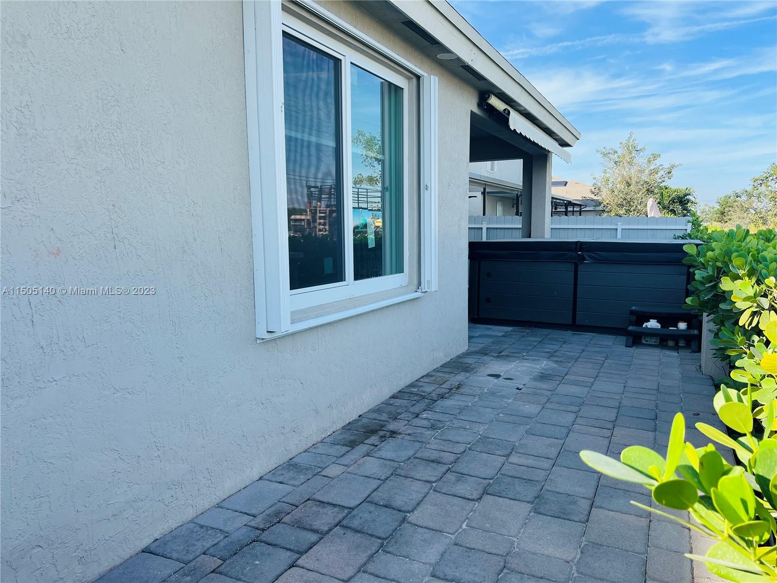 648 NE 5th Way 648, Florida City, Florida 33034, 3 Bedrooms Bedrooms, ,2 BathroomsBathrooms,Residentiallease,For Rent,648 NE 5th Way 648,A11505140