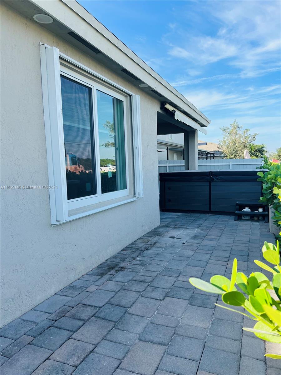 648 NE 5th Way 648, Florida City, Florida 33034, 3 Bedrooms Bedrooms, ,2 BathroomsBathrooms,Residentiallease,For Rent,648 NE 5th Way 648,A11505140