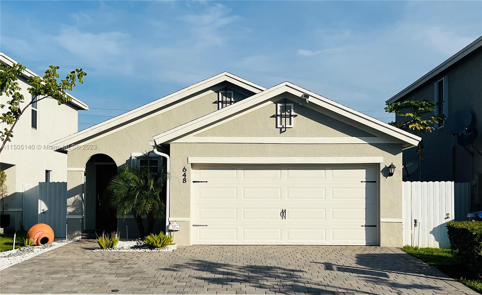 648 NE 5th Way 648, Florida City, Florida 33034, 3 Bedrooms Bedrooms, ,2 BathroomsBathrooms,Residentiallease,For Rent,648 NE 5th Way 648,A11505140