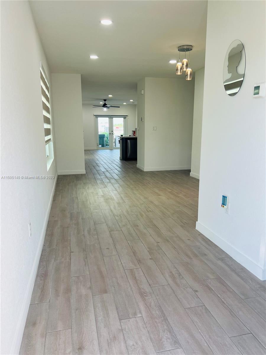 648 NE 5th Way 648, Florida City, Florida 33034, 3 Bedrooms Bedrooms, ,2 BathroomsBathrooms,Residentiallease,For Rent,648 NE 5th Way 648,A11505140