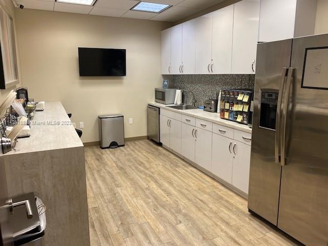 100 SE 2 ST 2000, Miami, Florida 33131, ,Commerciallease,For Rent,100 SE 2 ST 2000,A11499788