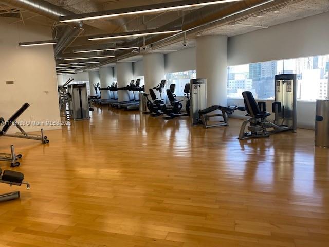 100 SE 2 ST 2000, Miami, Florida 33131, ,Commerciallease,For Rent,100 SE 2 ST 2000,A11499788