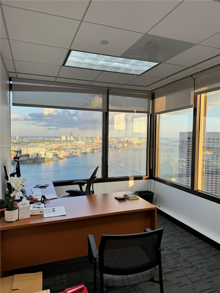 2 S Biscayne Blvd 3200, Miami, Florida 33131, ,Commerciallease,For Rent,2 S Biscayne Blvd 3200,A11499737