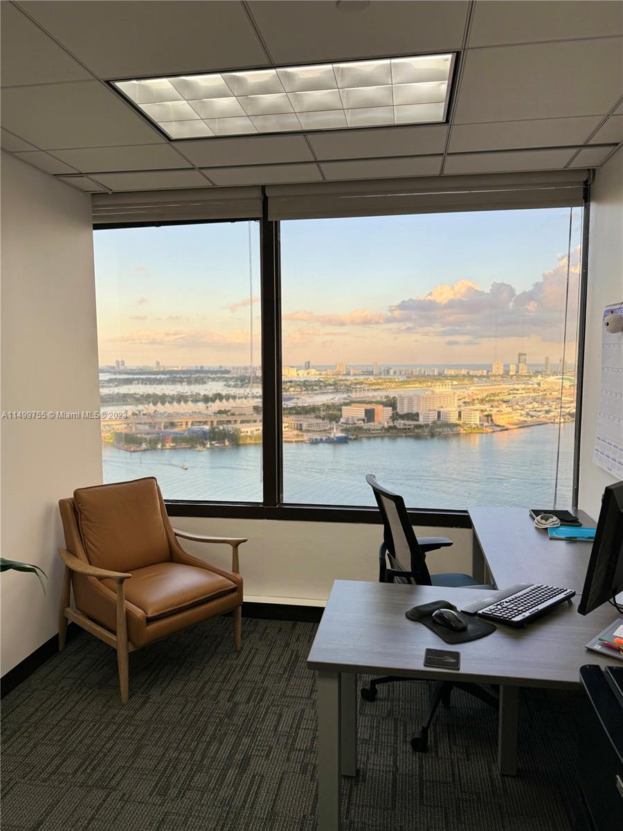 2 S Biscayne Blvd 3200, Miami, Florida 33131, ,Commerciallease,For Rent,2 S Biscayne Blvd 3200,A11499755