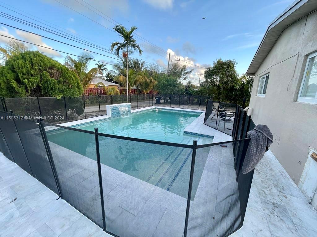 1900 NE 180th St, North Miami Beach, Florida 33162, 4 Bedrooms Bedrooms, ,3 BathroomsBathrooms,Residentiallease,For Rent,1900 NE 180th St,A11505312