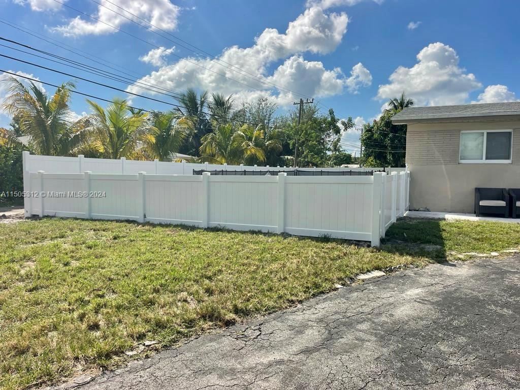 1900 NE 180th St, North Miami Beach, Florida 33162, 4 Bedrooms Bedrooms, ,3 BathroomsBathrooms,Residentiallease,For Rent,1900 NE 180th St,A11505312