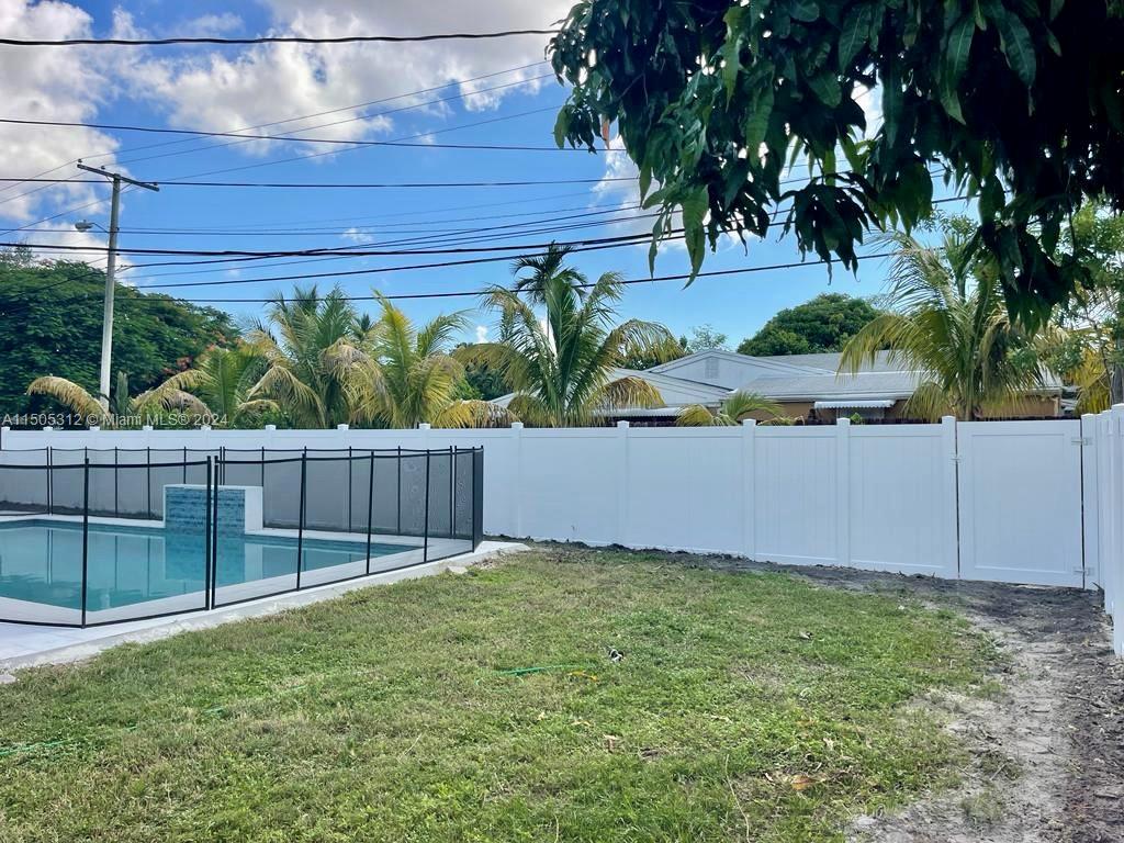 1900 NE 180th St, North Miami Beach, Florida 33162, 4 Bedrooms Bedrooms, ,3 BathroomsBathrooms,Residentiallease,For Rent,1900 NE 180th St,A11505312