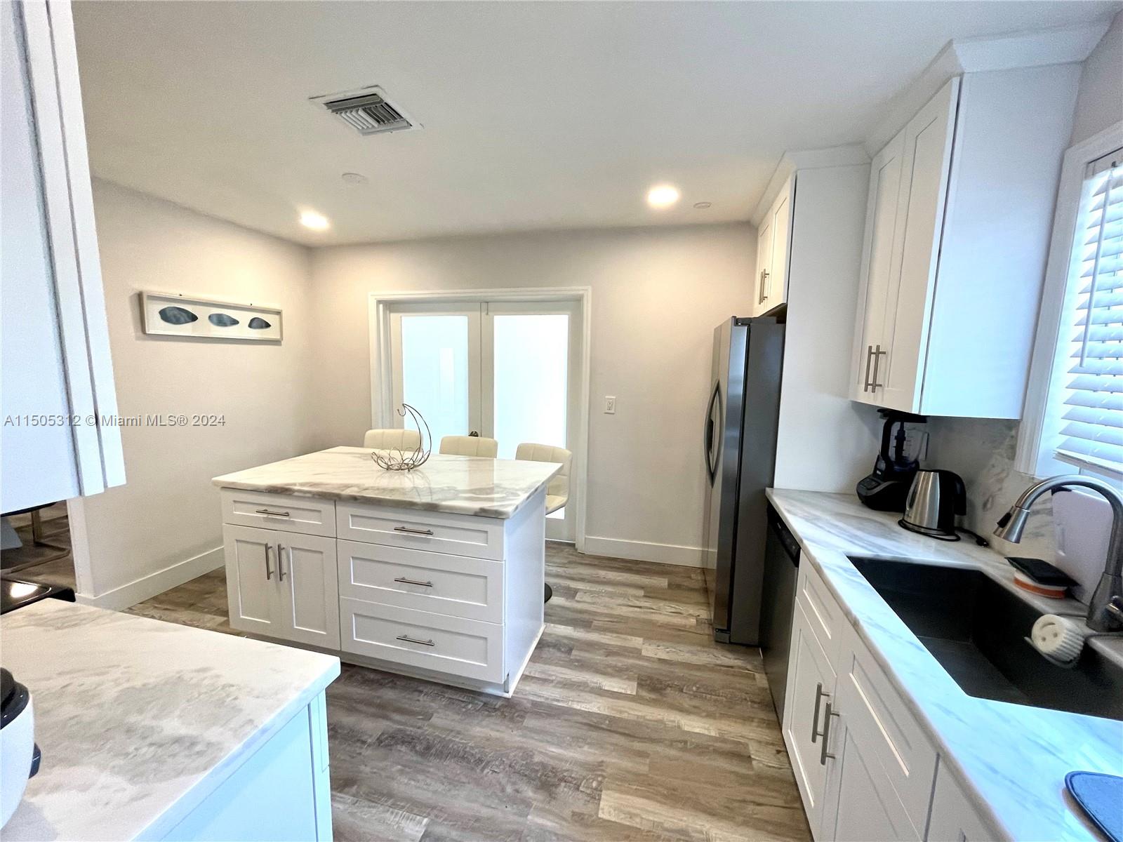 1900 NE 180th St, North Miami Beach, Florida 33162, 4 Bedrooms Bedrooms, ,3 BathroomsBathrooms,Residentiallease,For Rent,1900 NE 180th St,A11505312