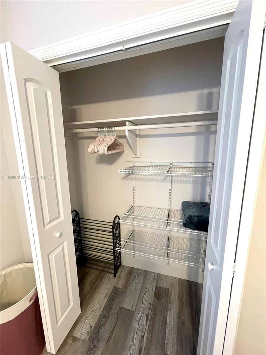 1900 NE 180th St, North Miami Beach, Florida 33162, 4 Bedrooms Bedrooms, ,3 BathroomsBathrooms,Residentiallease,For Rent,1900 NE 180th St,A11505312