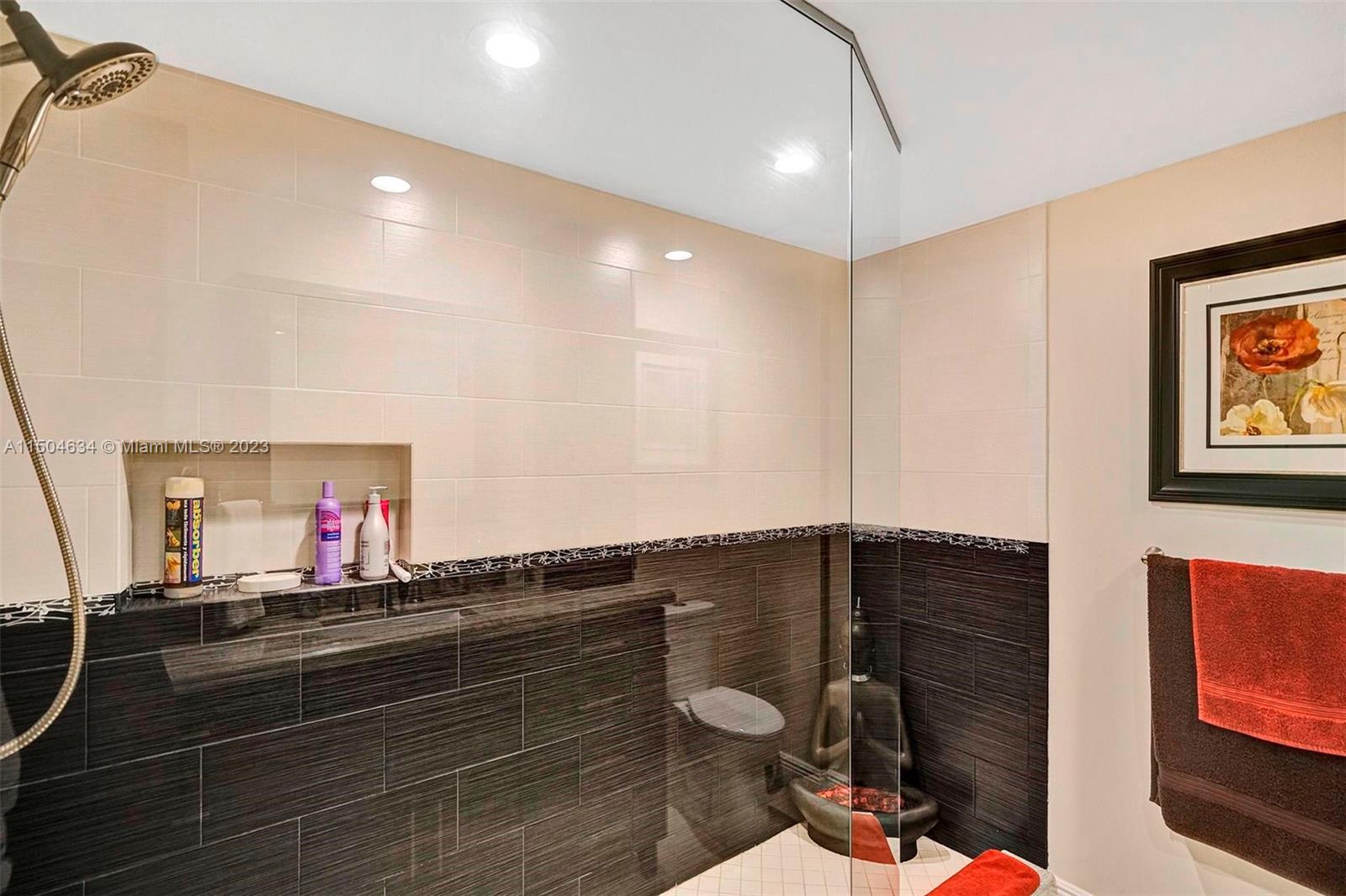 7400 Radice 508, Lauderhill, Florida 33319, 2 Bedrooms Bedrooms, ,2 BathroomsBathrooms,Residential,For Sale,7400 Radice 508,A11504634