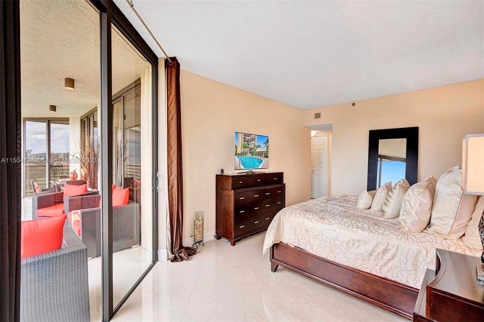 7400 Radice 508, Lauderhill, Florida 33319, 2 Bedrooms Bedrooms, ,2 BathroomsBathrooms,Residential,For Sale,7400 Radice 508,A11504634