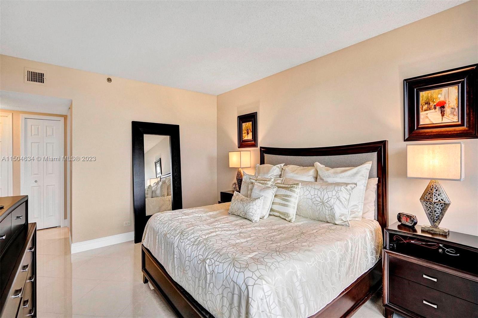 7400 Radice 508, Lauderhill, Florida 33319, 2 Bedrooms Bedrooms, ,2 BathroomsBathrooms,Residential,For Sale,7400 Radice 508,A11504634