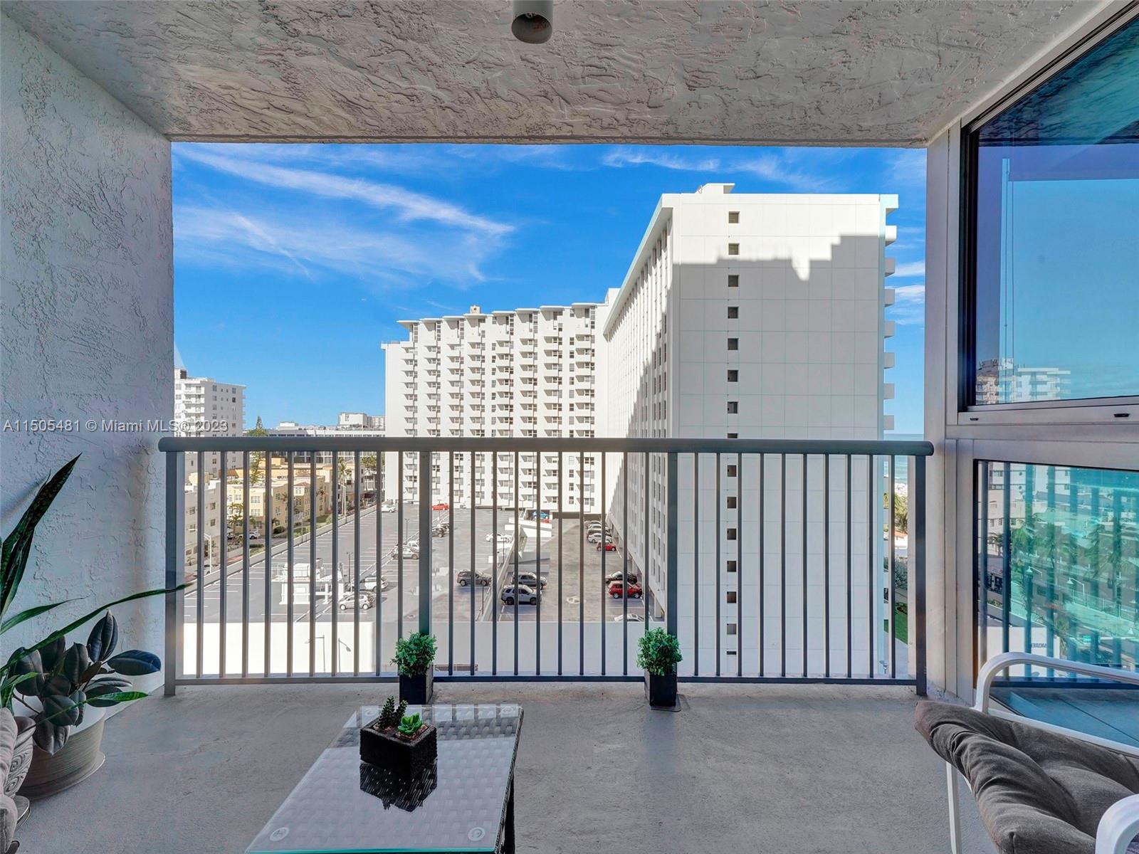 2655 Collins Ave 1007, Miami Beach, Florida 33140, 2 Bedrooms Bedrooms, ,1 BathroomBathrooms,Residential,For Sale,2655 Collins Ave 1007,A11505481