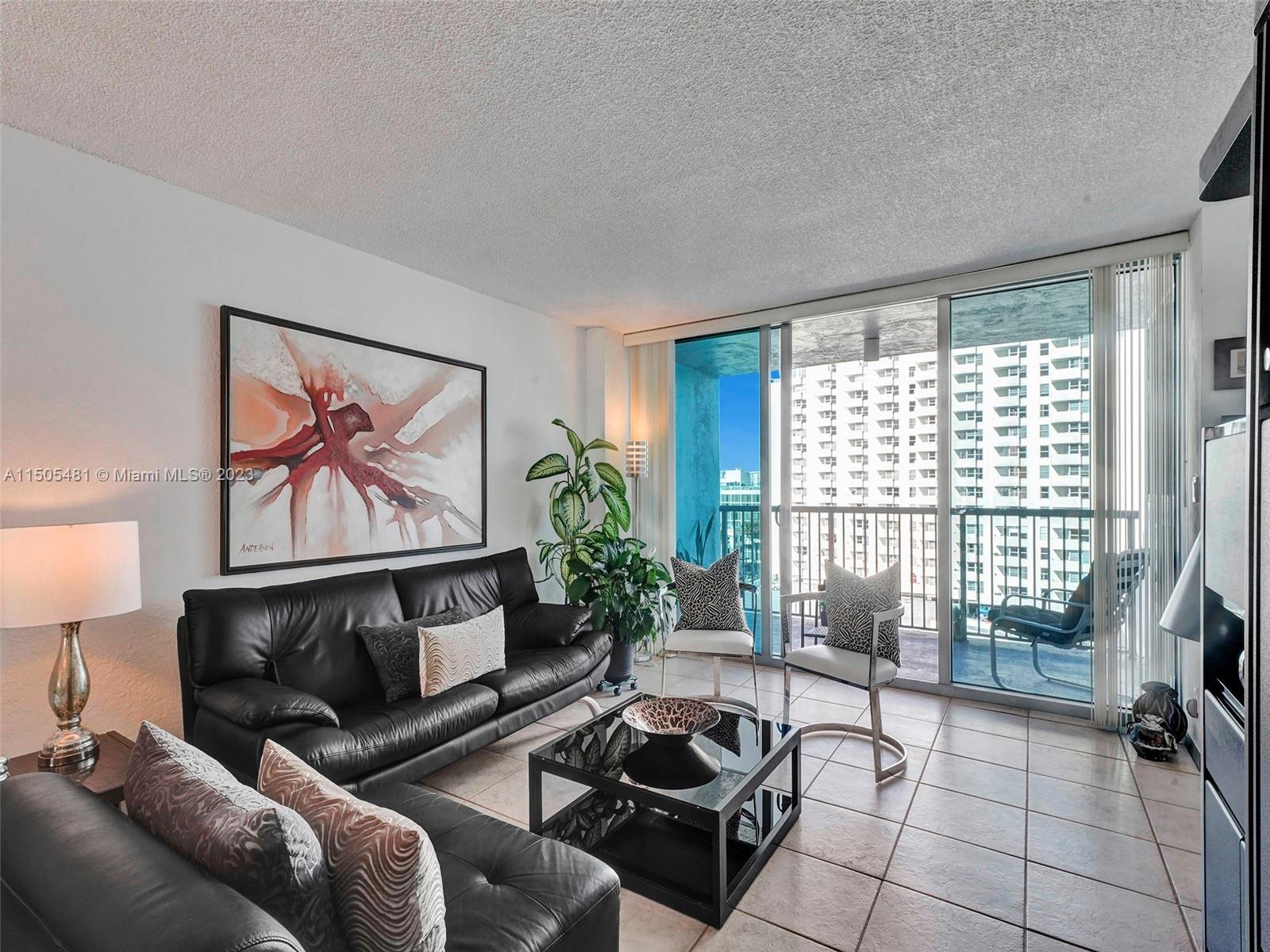 2655 Collins Ave 1007, Miami Beach, Florida 33140, 2 Bedrooms Bedrooms, ,1 BathroomBathrooms,Residential,For Sale,2655 Collins Ave 1007,A11505481