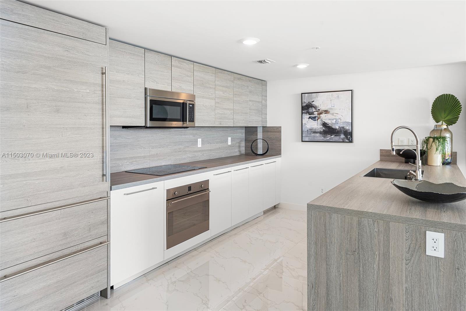 400 Sunny Isles Blvd 1904, Sunny Isles Beach, Florida 33160, 3 Bedrooms Bedrooms, ,2 BathroomsBathrooms,Residential,For Sale,400 Sunny Isles Blvd 1904,A11503070