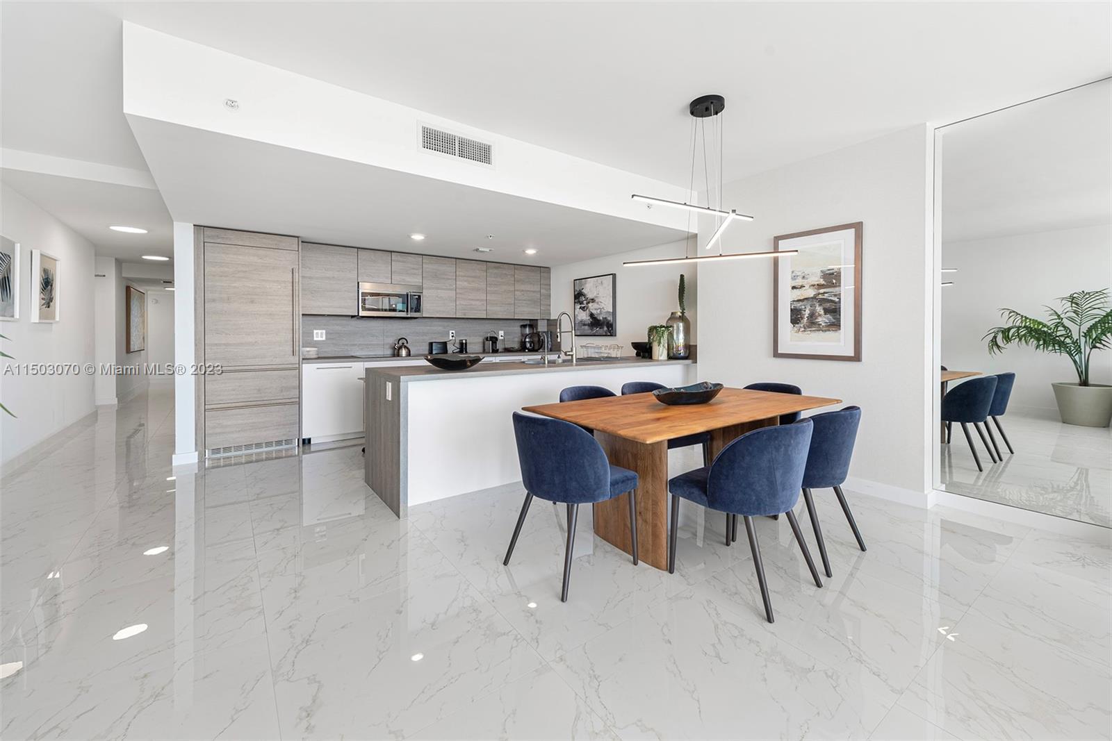 400 Sunny Isles Blvd 1904, Sunny Isles Beach, Florida 33160, 3 Bedrooms Bedrooms, ,2 BathroomsBathrooms,Residential,For Sale,400 Sunny Isles Blvd 1904,A11503070