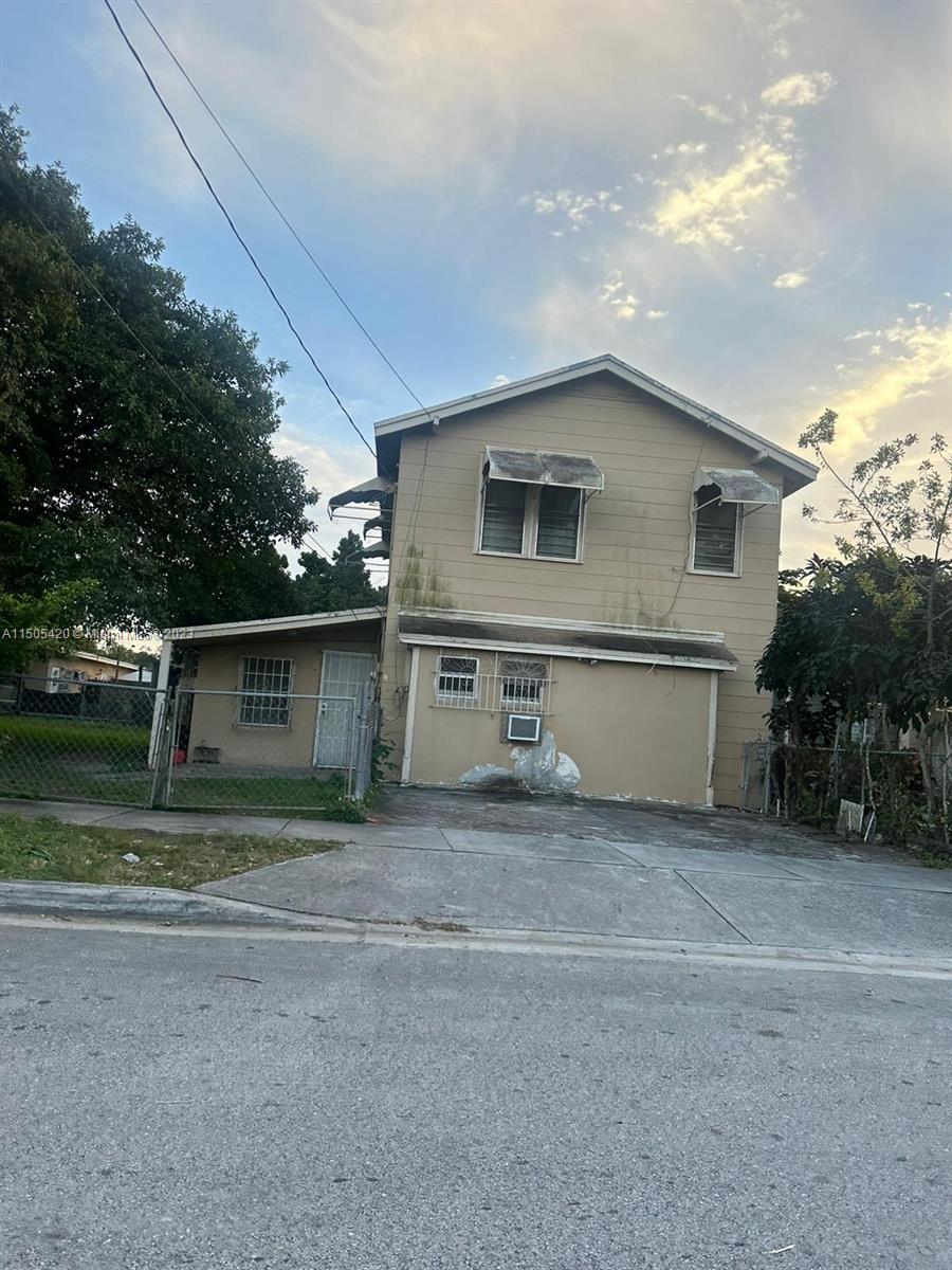 Miami, Florida 33142, 5 Bedrooms Bedrooms, ,4 BathroomsBathrooms,Residential,For Sale,A11505420