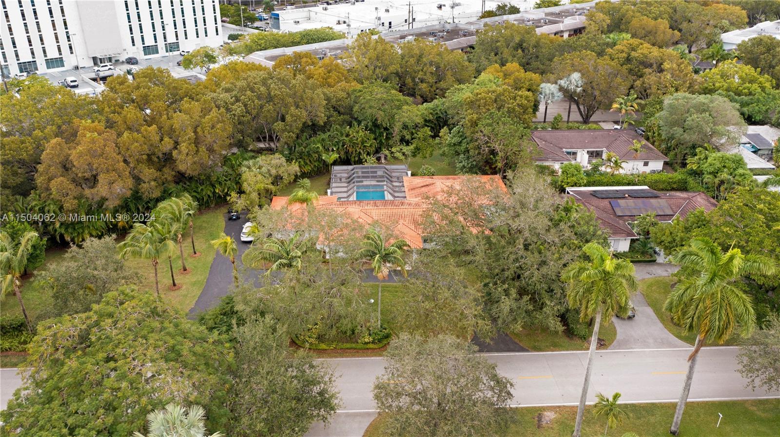 1211 Hardee Rd, Coral Gables, Florida 33146, 6 Bedrooms Bedrooms, ,4 BathroomsBathrooms,Residential,For Sale,1211 Hardee Rd,A11504062