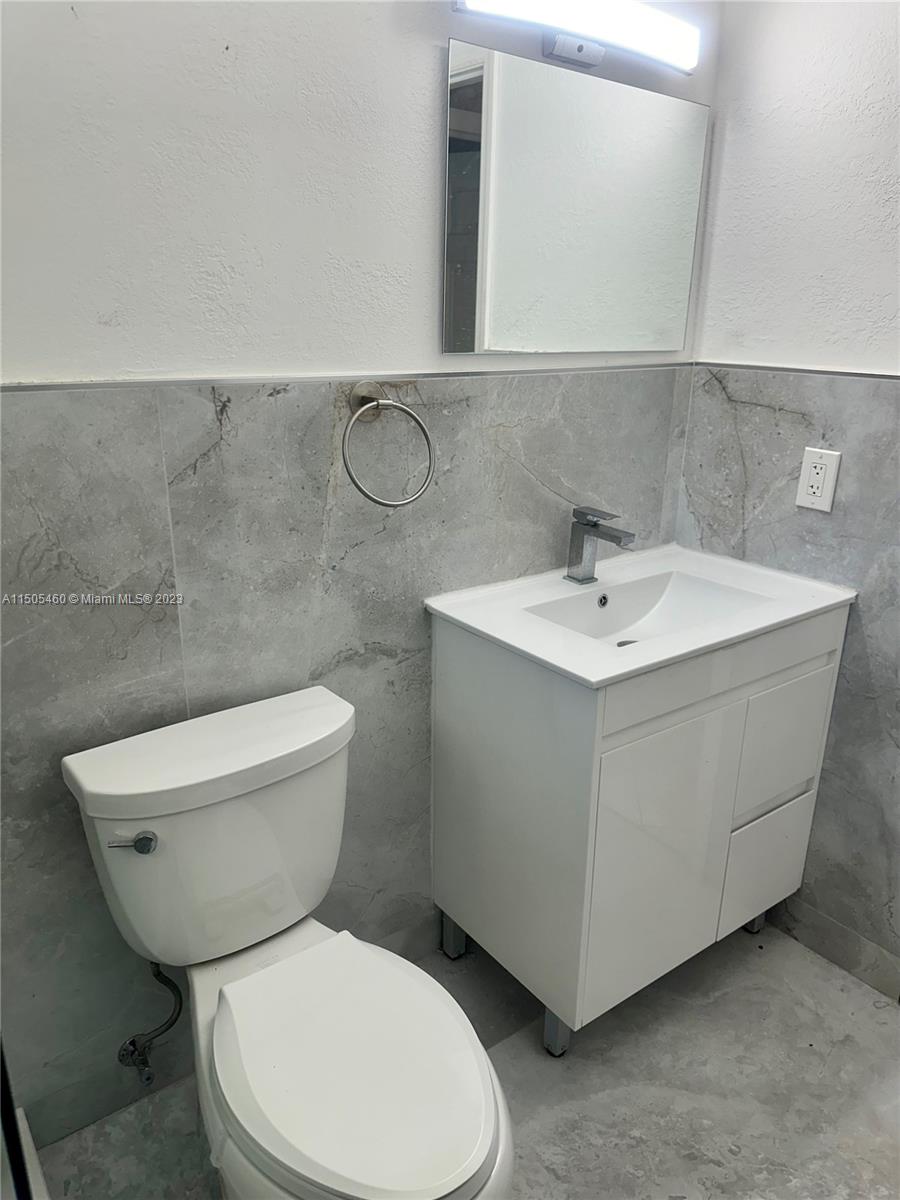 14520 SW 71st Ln, Miami, Florida 33183, 5 Bedrooms Bedrooms, ,3 BathroomsBathrooms,Residential,For Sale,14520 SW 71st Ln,A11505460