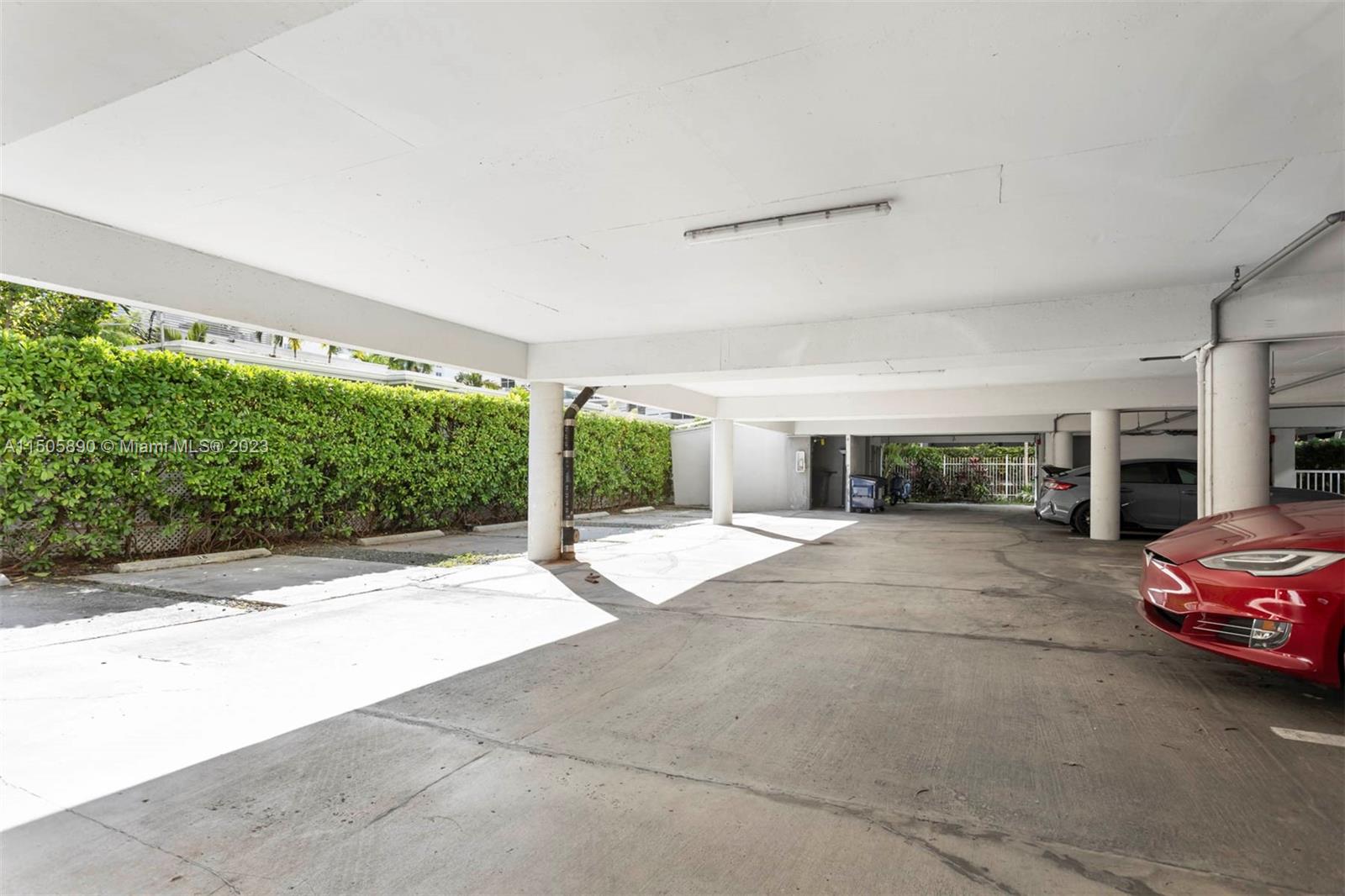 1614 West Ave 204, Miami Beach, Florida 33139, 1 Bedroom Bedrooms, ,1 BathroomBathrooms,Residential,For Sale,1614 West Ave 204,A11505890