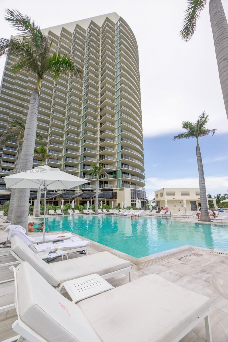 9701 Collins Ave 1005S, Bal Harbour, Florida 33154, 2 Bedrooms Bedrooms, ,2 BathroomsBathrooms,Residentiallease,For Rent,9701 Collins Ave 1005S,A11504954