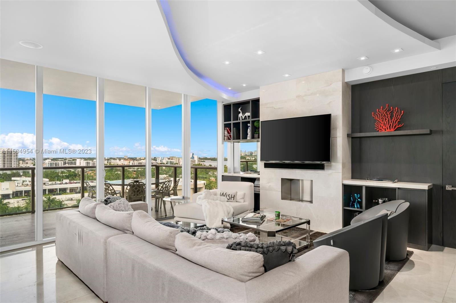 9701 Collins Ave 1005S, Bal Harbour, Florida 33154, 2 Bedrooms Bedrooms, ,2 BathroomsBathrooms,Residentiallease,For Rent,9701 Collins Ave 1005S,A11504954