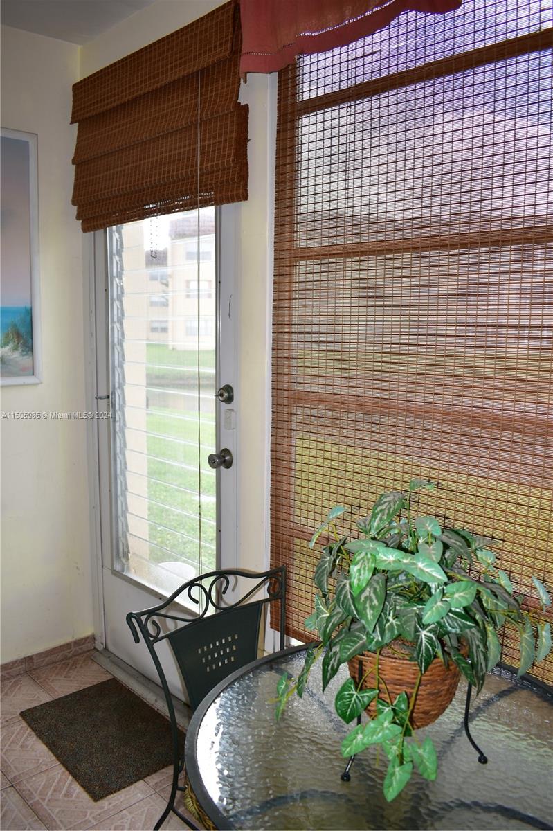 8881 Sunrise Lakes Blvd 107, Sunrise, Florida 33322, 1 Bedroom Bedrooms, ,1 BathroomBathrooms,Residential,For Sale,8881 Sunrise Lakes Blvd 107,A11505985