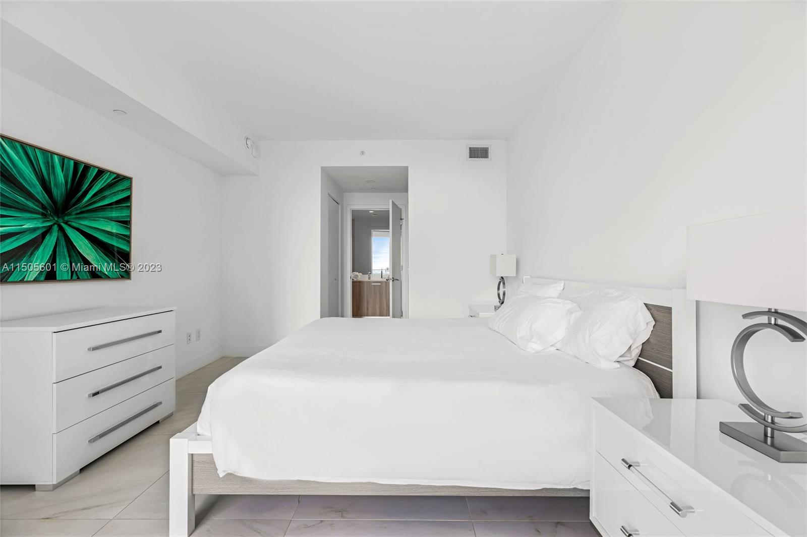 501 NE 31 St 2407, Miami, Florida 33137, 1 Bedroom Bedrooms, ,1 BathroomBathrooms,Residentiallease,For Rent,501 NE 31 St 2407,A11505601