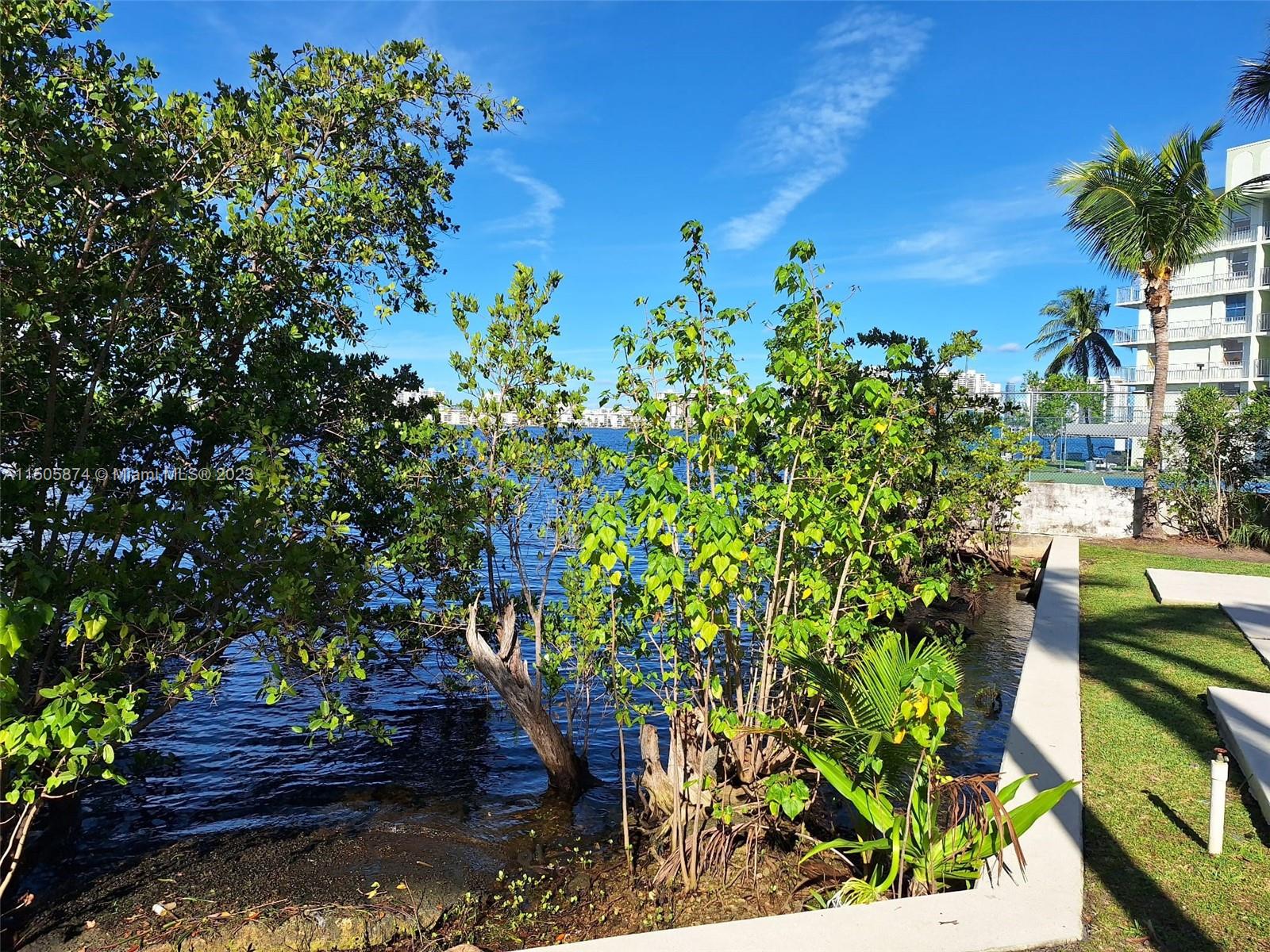 16590 NE 26th Ave 502, North Miami Beach, Florida 33160, 2 Bedrooms Bedrooms, ,2 BathroomsBathrooms,Residential,For Sale,16590 NE 26th Ave 502,A11505874