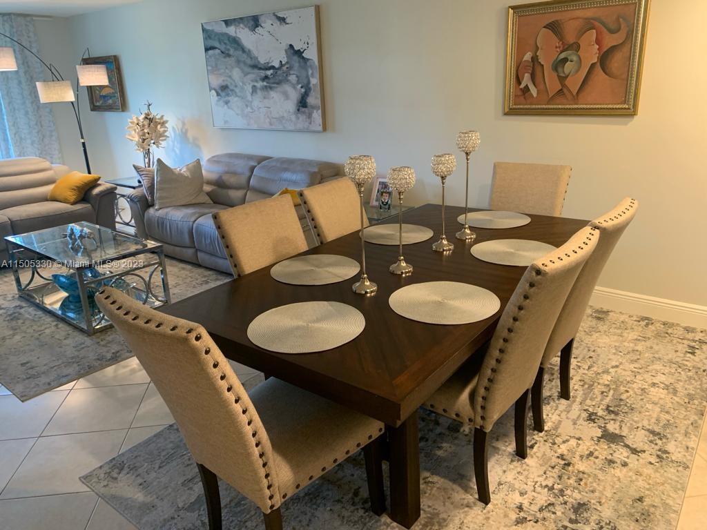 361 S Hollybrook Dr 104, Pembroke Pines, Florida 33025, 2 Bedrooms Bedrooms, ,2 BathroomsBathrooms,Residential,For Sale,361 S Hollybrook Dr 104,A11505330