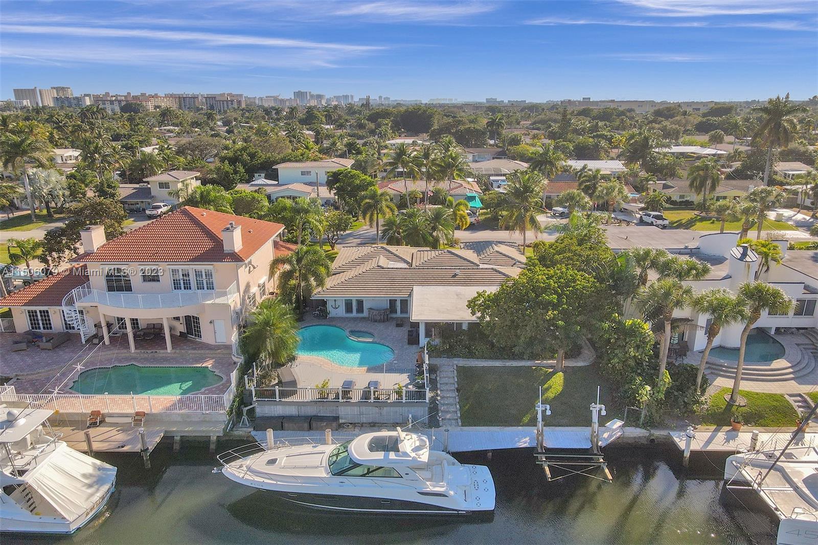 2661 NE 22nd Ct, Pompano Beach, Florida 33062, 4 Bedrooms Bedrooms, ,2 BathroomsBathrooms,Residential,For Sale,2661 NE 22nd Ct,A11506079