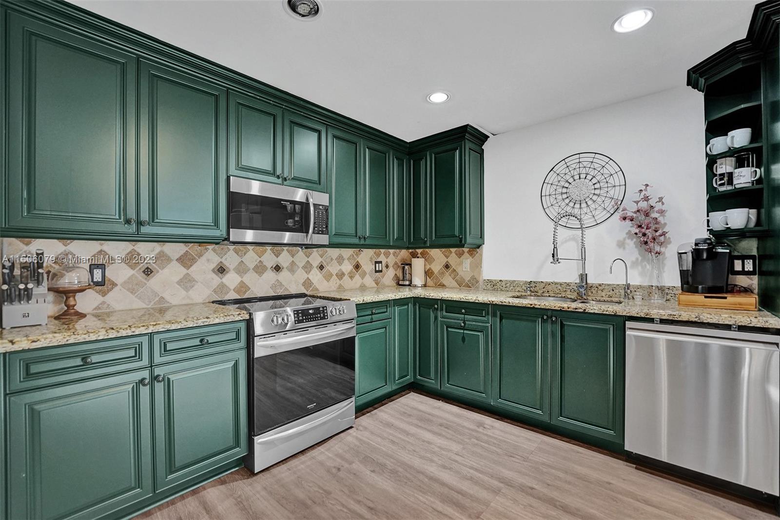 2661 NE 22nd Ct, Pompano Beach, Florida 33062, 4 Bedrooms Bedrooms, ,2 BathroomsBathrooms,Residential,For Sale,2661 NE 22nd Ct,A11506079