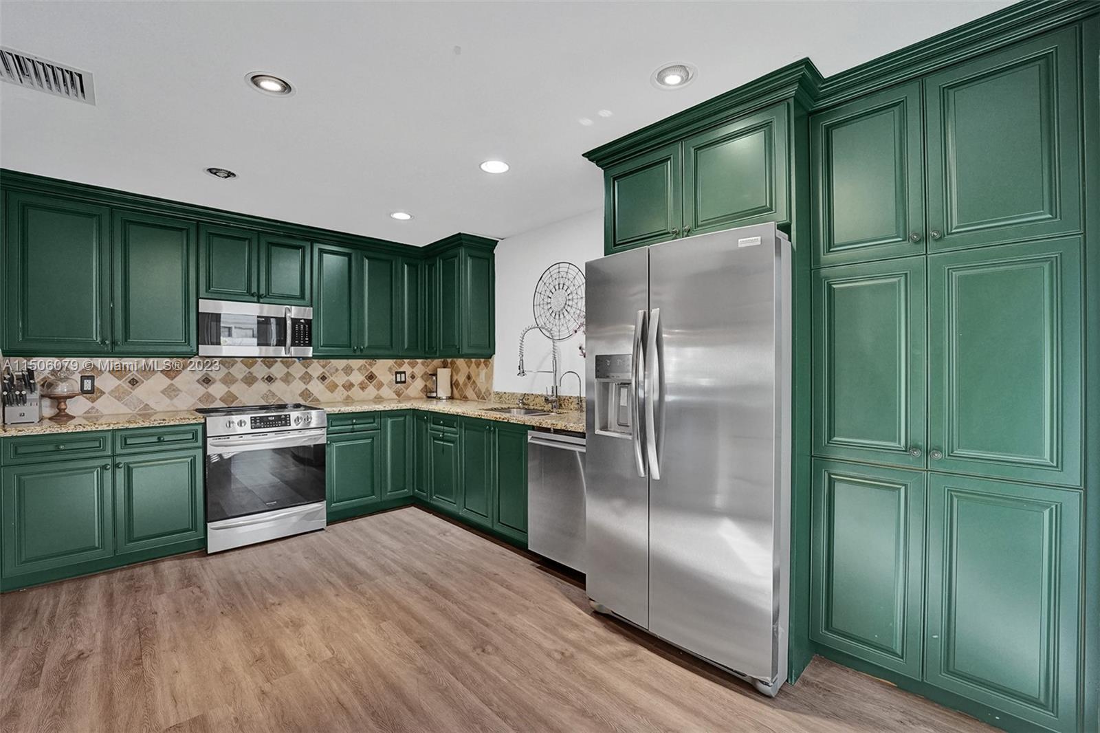 2661 NE 22nd Ct, Pompano Beach, Florida 33062, 4 Bedrooms Bedrooms, ,2 BathroomsBathrooms,Residential,For Sale,2661 NE 22nd Ct,A11506079