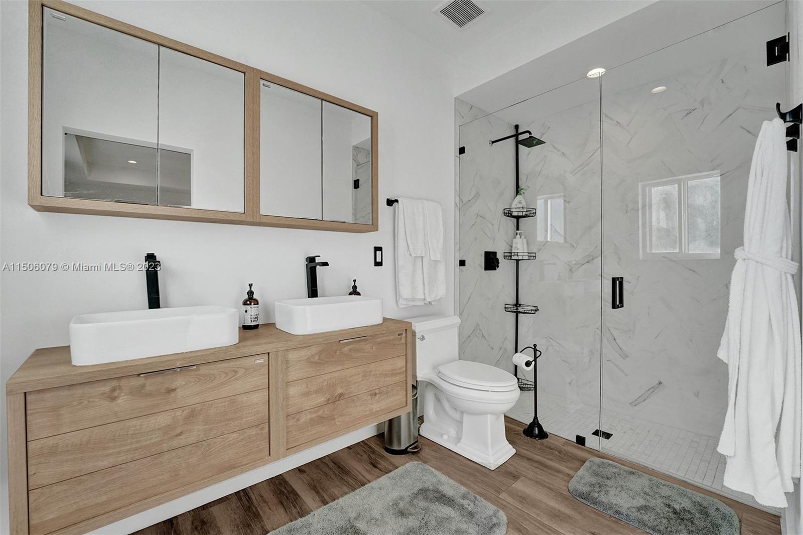 2661 NE 22nd Ct, Pompano Beach, Florida 33062, 4 Bedrooms Bedrooms, ,2 BathroomsBathrooms,Residential,For Sale,2661 NE 22nd Ct,A11506079