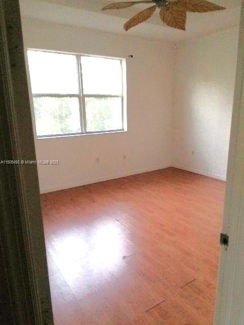 2306 NE 42nd Cir, Homestead, Florida 33033, 3 Bedrooms Bedrooms, ,3 BathroomsBathrooms,Residentiallease,For Rent,2306 NE 42nd Cir,A11505493