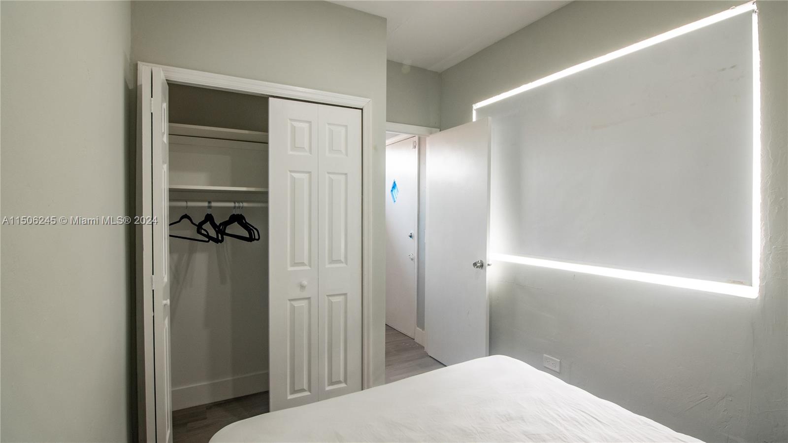 510 SW 7th Ave 510, Miami, Florida 33130, 2 Bedrooms Bedrooms, ,1 BathroomBathrooms,Residentiallease,For Rent,510 SW 7th Ave 510,A11506245