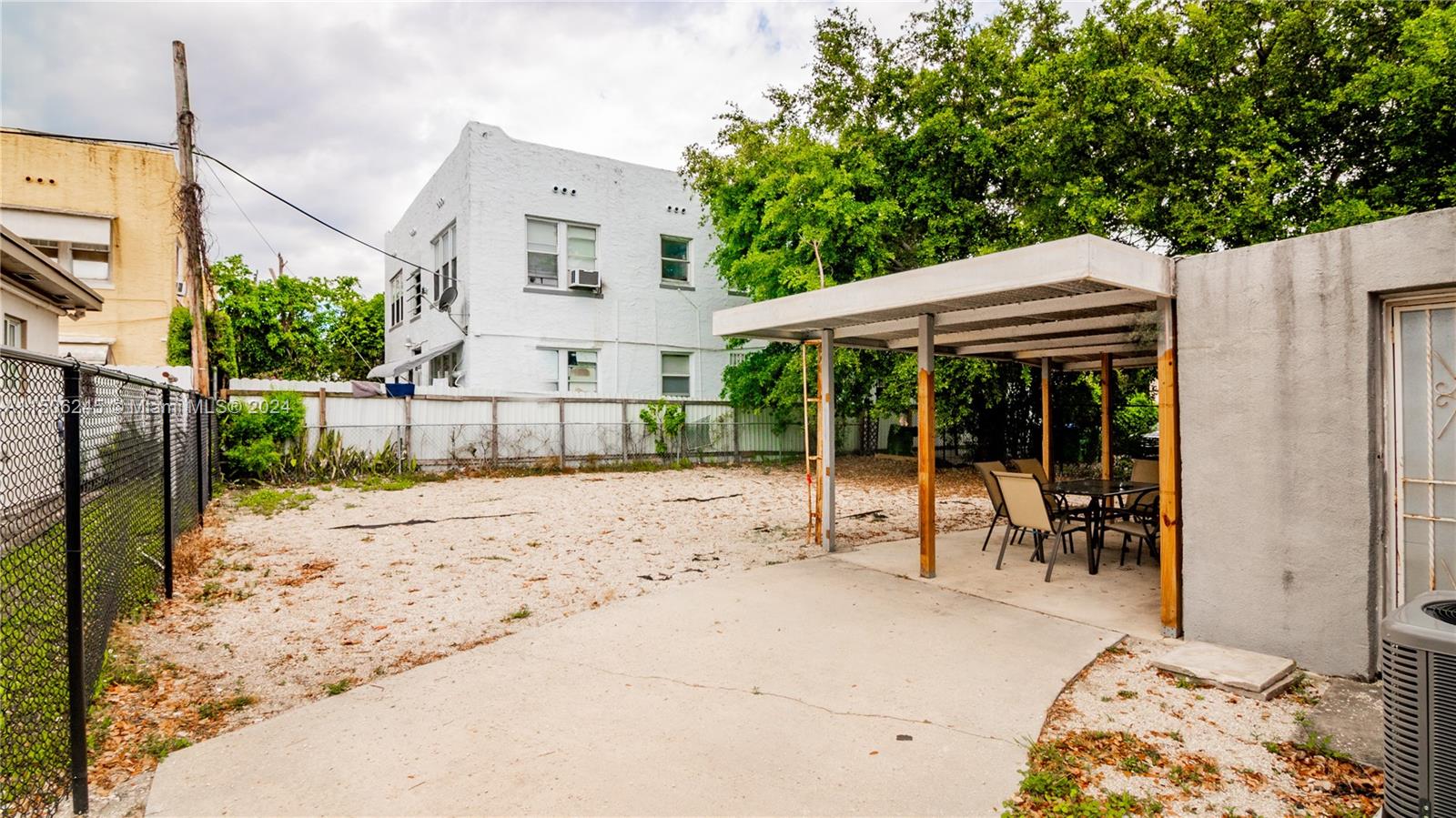 510 SW 7th Ave 510, Miami, Florida 33130, 2 Bedrooms Bedrooms, ,1 BathroomBathrooms,Residentiallease,For Rent,510 SW 7th Ave 510,A11506245