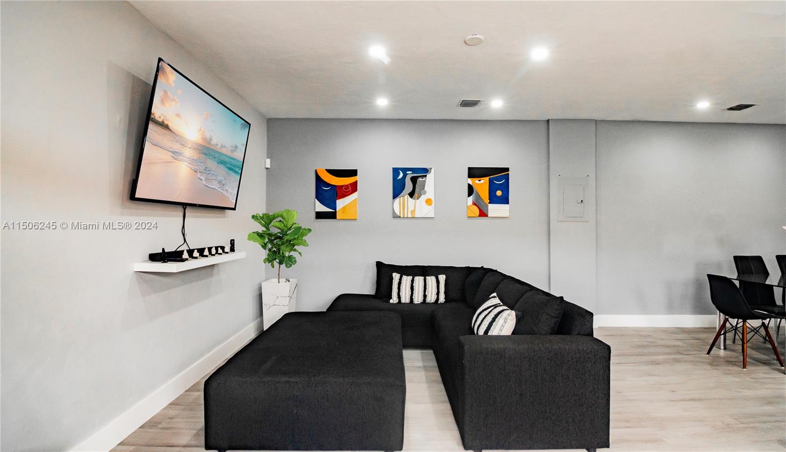 510 SW 7th Ave 510, Miami, Florida 33130, 2 Bedrooms Bedrooms, ,1 BathroomBathrooms,Residentiallease,For Rent,510 SW 7th Ave 510,A11506245