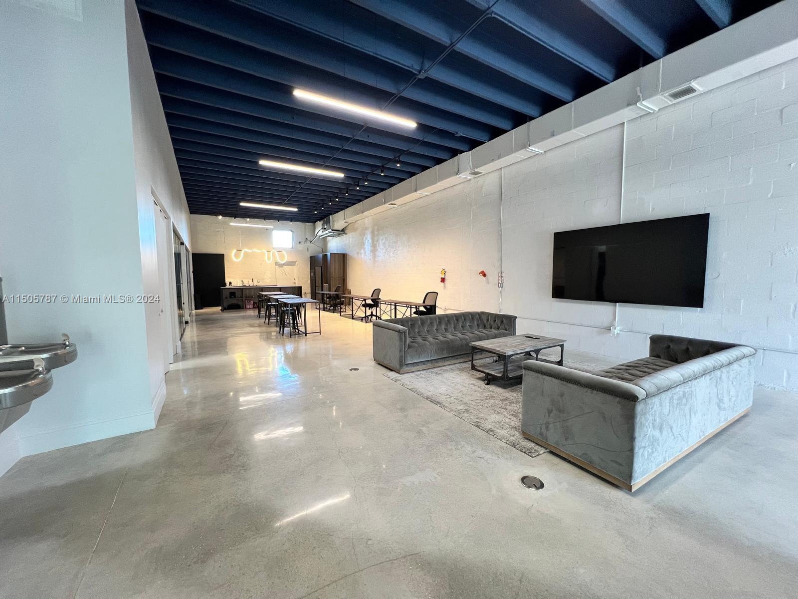 8747 SW 134th St 3, Miami, Florida 33176, ,Commerciallease,For Rent,8747 SW 134th St 3,A11505787
