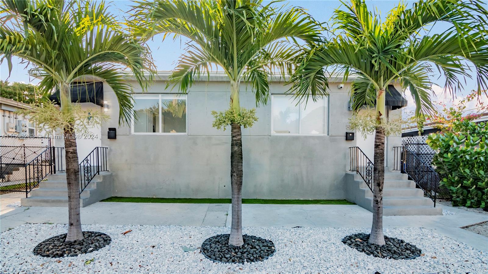 510 SW 7th Ave 512, Miami, Florida 33130, 2 Bedrooms Bedrooms, ,1 BathroomBathrooms,Residentiallease,For Rent,510 SW 7th Ave 512,A11506263