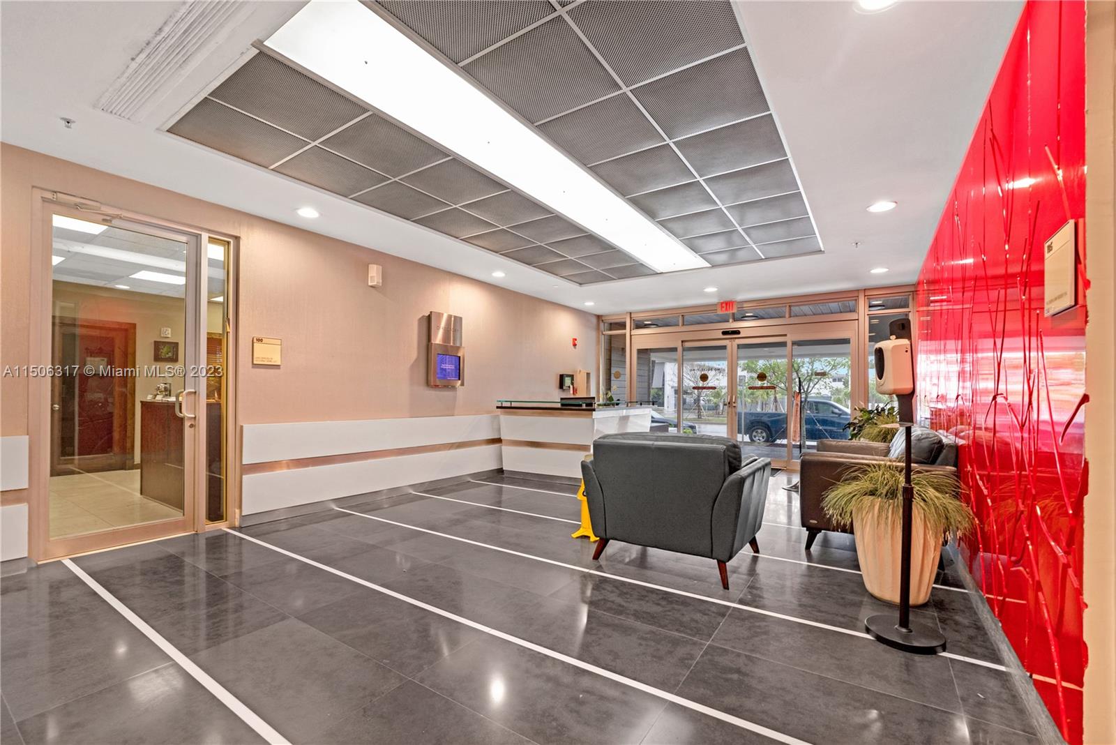 2450 Hollywood Blvd CU501, Hollywood, Florida 33020, ,Land,For Sale,2450 Hollywood Blvd CU501,A11506317