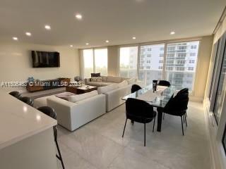 2751 S Ocean Dr 5S, Hollywood, Florida 33019, 2 Bedrooms Bedrooms, ,2 BathroomsBathrooms,Residentiallease,For Rent,2751 S Ocean Dr 5S,A11506463